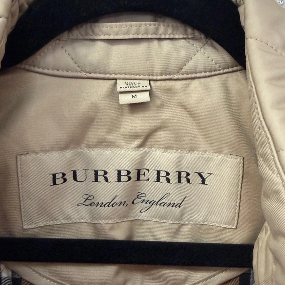 Burberry Tan Quilted Plaid Jacket Size Medium - Picture 2 of 11